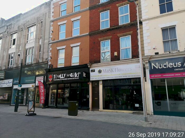 1 Bedroom Flat To Rent In Military Road, Chatham, Kent ME4