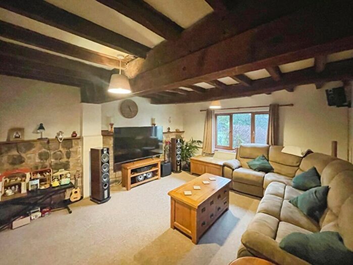 3 Bedroom Barn Conversion To Rent In Salford Road, Bidford-on-Avon, B50