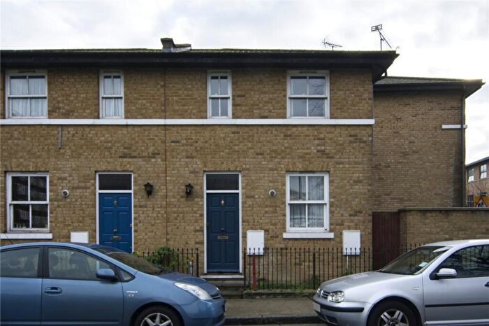 2 Bedroom Terraced House To Rent In Benworth Street, Bow, London, E3