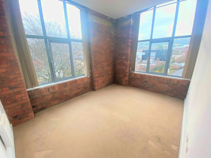 2 Bedroom Flat To Rent In Two Bedroom Apartment - Silk Mill, Dewsbury Road, Elland HX5