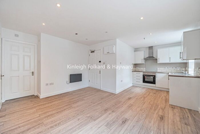 1 Bedroom Flat To Rent In Dartmouth Road, London, SE23