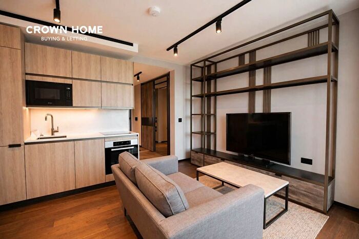 Studio To Rent In Stage Apartments, Hewett Street, EC2A