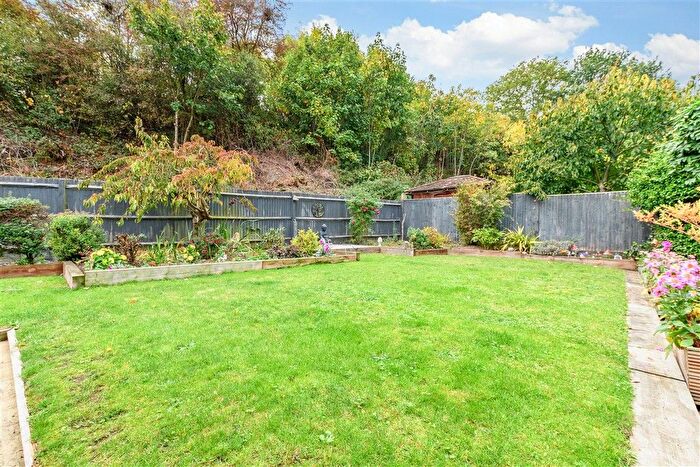 4 Bedroom Detached House For Sale In Schooner Walk, Upnor, Rochester, Kent, ME2