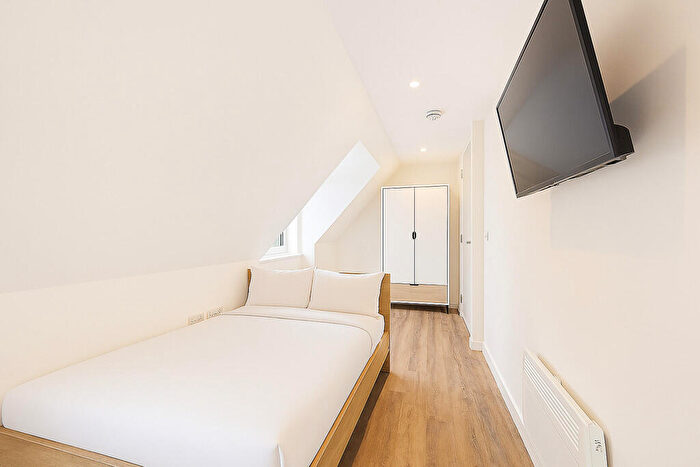 Studio To Rent In Old Vicarage, Lamb Street, Bristol, BS2