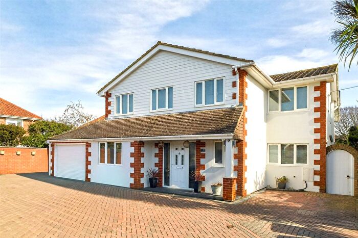 6 Bedroom Detached House For Sale In Chalet Road, Ferring, West Sussex, BN12