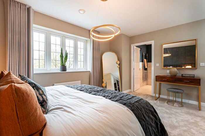 3 Bedroom Detached House For Sale In Cherry Square, Basingstoke, RG23