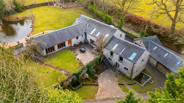 4 Bedroom Barn Conversion To Rent In The Elms, Peterston-Super-Ely, Cardiff, CF5