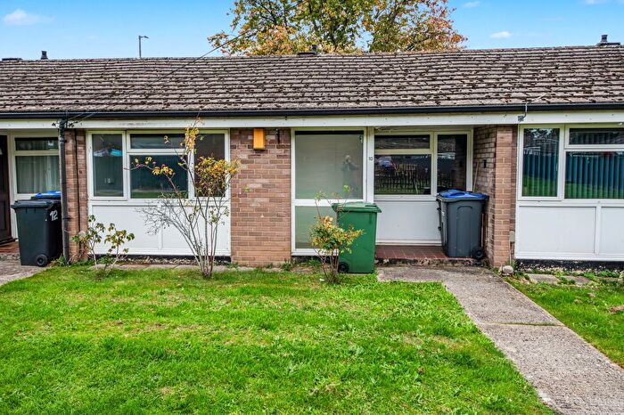1 Bedroom Terraced Bungalow For Sale In Ladyfield Road, Chippenham, SN14