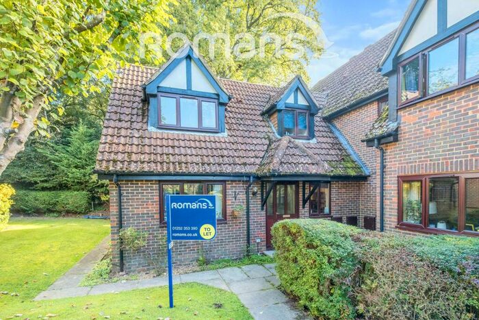 2 Bedroom Semi-Detached House To Rent In Badger Court, Wrecclesham, GU10