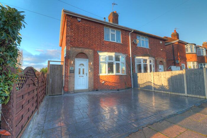 2 Bedroom Semi-Detached House For Sale In Roydene Crescent, Leicester, LE4