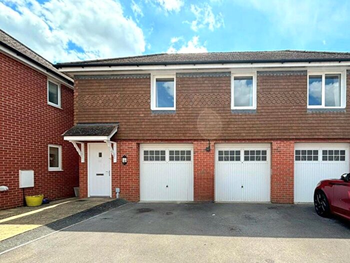 2 Bedroom Maisonette For Sale In Foster Way, Romsey, Hampshire, SO51