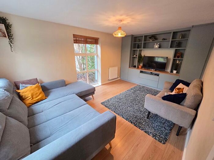 3 Bedroom Property To Rent In Egerton Close, Belvedere, DA17