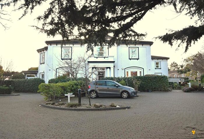 2 Bedroom Apartment For Sale In Oxton Lawn Apartments, Rathmore Road, Oxton, CH43
