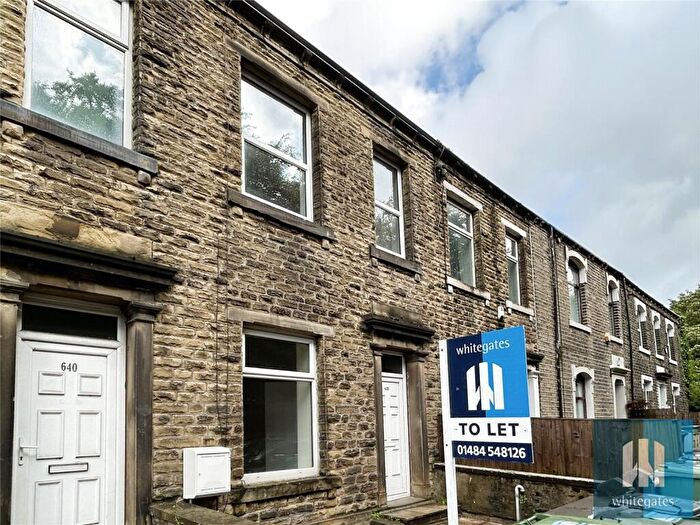 2 Bedroom Terraced House To Rent In Manchester Road, Milnsbridge, Huddersfield, HD4