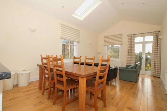 3 Bedroom Flat To Rent In Ravenstone Street, London, SW12