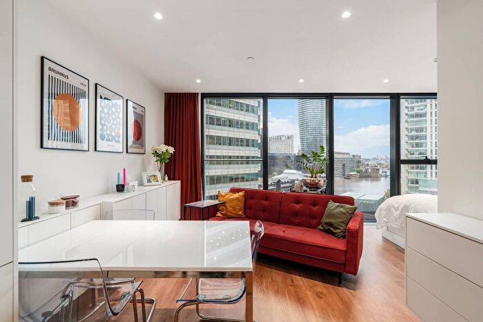 1 Bedroom Studio For Sale In Plot . - Studio Apt, Hampton Tower, South Quay Plaza (Re-Sale), E14
