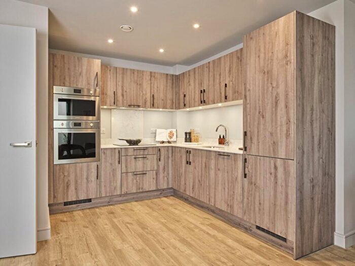 2 Bedroom Apartment For Sale In Wills House, Factory No., East Street, Bedminster, Bristol, BS3