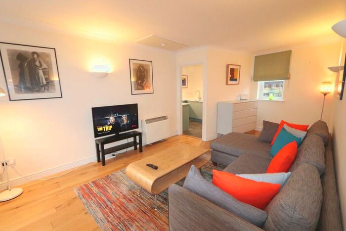 1 Bedroom Apartment To Rent In Queen Street, St Philips, Bristol, BS2