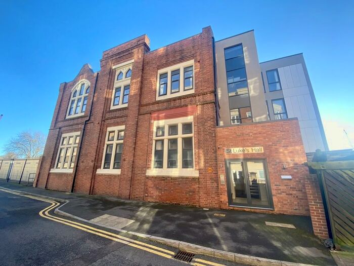 2 Bedroom Apartment To Rent In Bedminster, St Lukes Hall, BS3