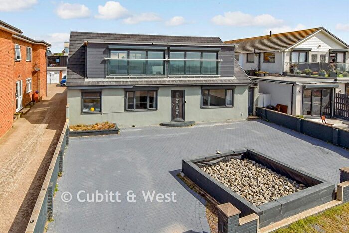 5 Bedroom Detached House For Sale In The Esplanade, Telscombe Cliffs, East Sussex, BN10