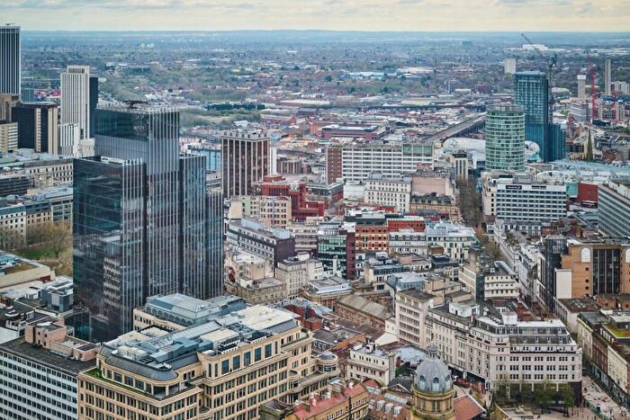 1 Bedroom Apartment To Rent In The Octagon - Great Charles Street Queensway, Birmingham, B3