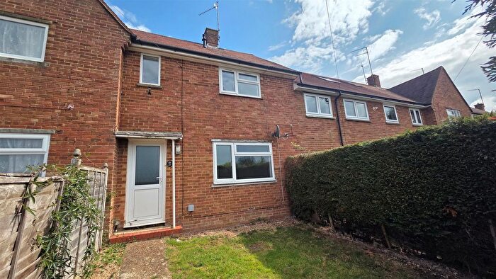 2 Bedroom Property To Rent In Bowley Road, Hailsham, BN27