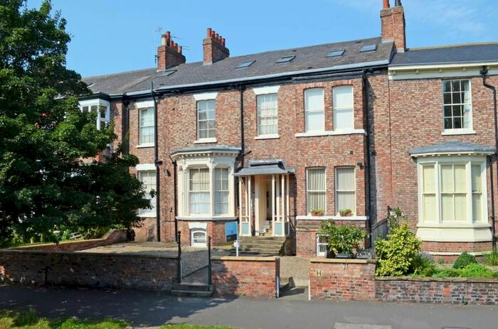 1 Bedroom Flat To Rent In Victoria House, Huntington Road, York, YO31