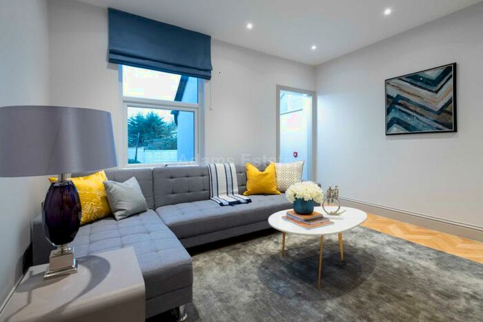 6 Bedroom Terraced House To Rent In Kings Road, Reading, RG1