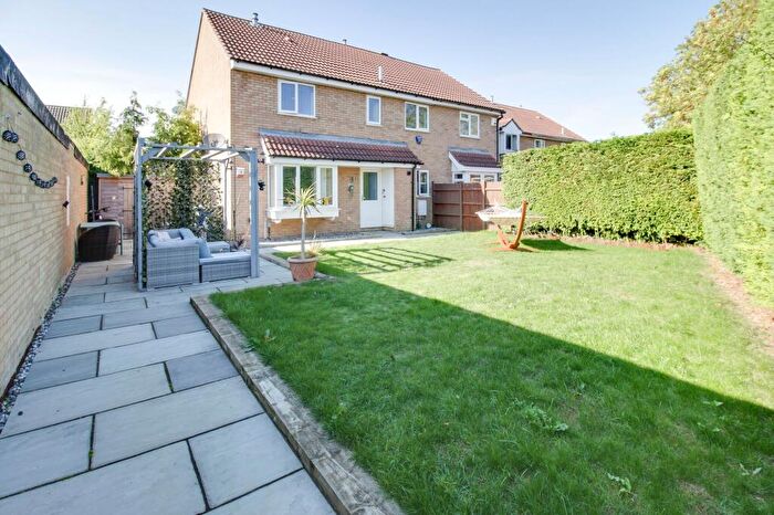 2 Bedroom Property To Rent In Roe Green, Eaton Socon, PE19