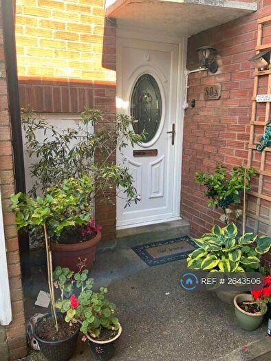 2 Bedroom Maisonette To Rent In Llanedeyrn Road, Cardiff, CF23