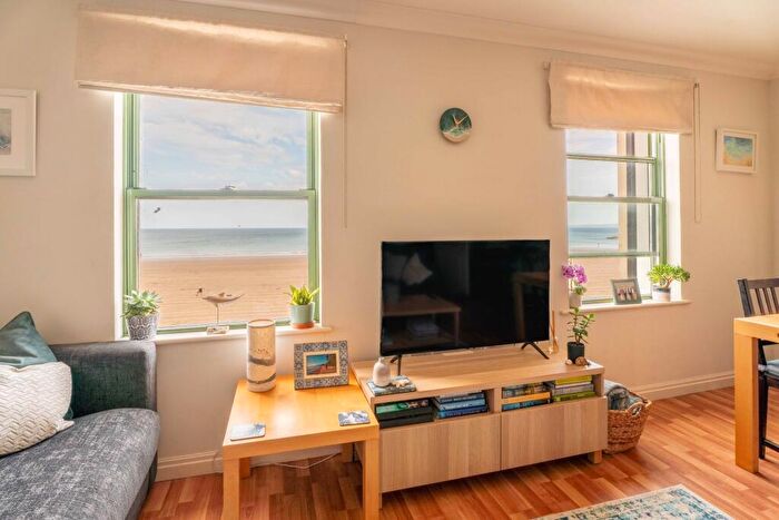 2 Bedroom Apartment For Sale In Enfield Road, Broad Haven, SA62