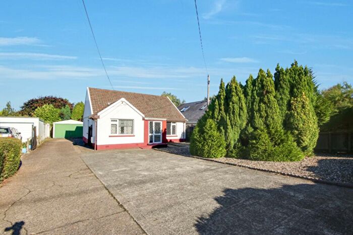 4 Bedroom Detached Bungalow For Sale In West Yelland, Barnstaple, Devon, EX31