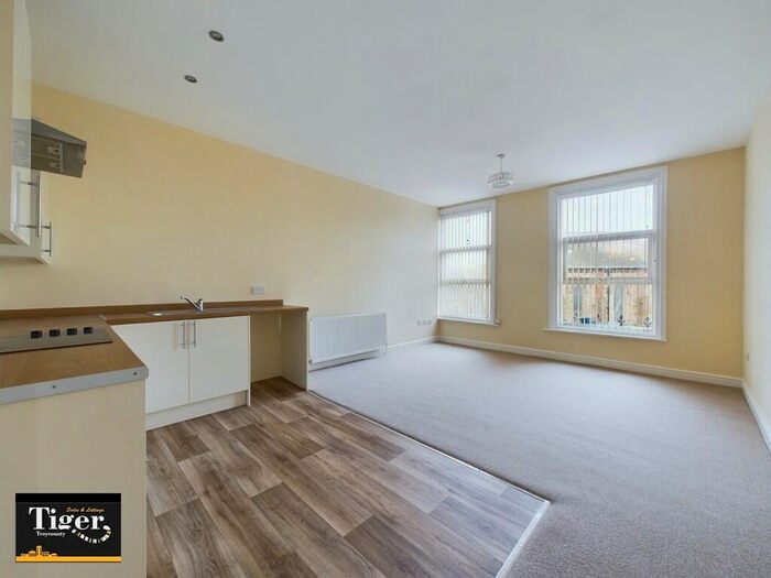 1 Bedroom Flat To Rent In Lord Street, Fleetwood, FY7