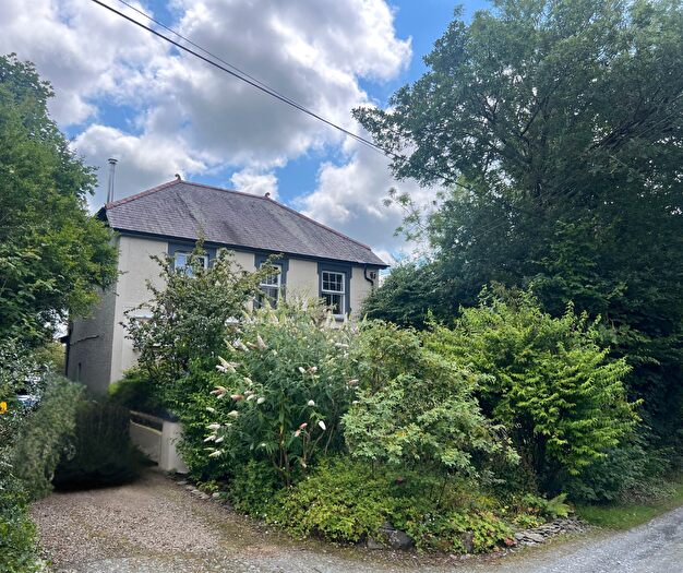 3 Bedroom Detached House For Sale In Capel Iwan, Newcastle Emlyn, SA38