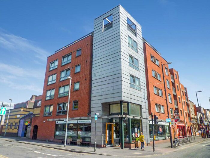 1 Bedroom Flat To Rent In The Eighth Day, Oxford Road, City Centre, Manchester, M1