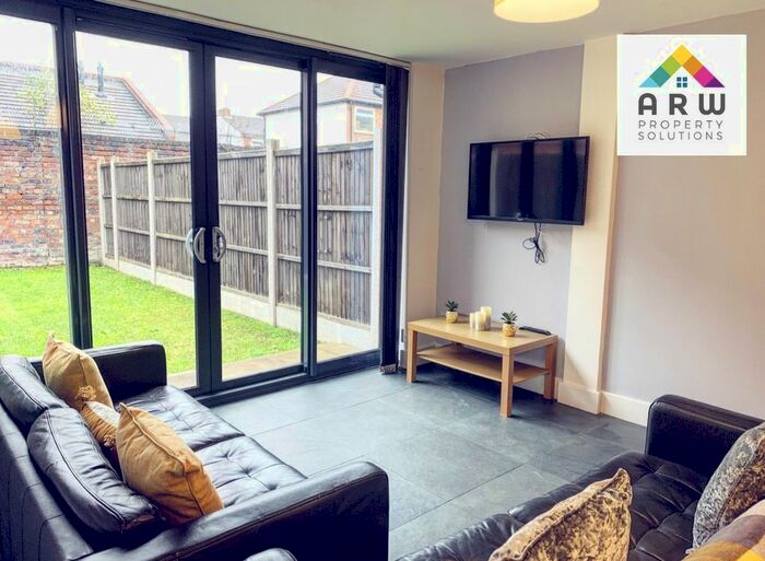 6 Bedroom Terraced House To Rent In Ashfield Mews, Liverpool, Merseyside, L15