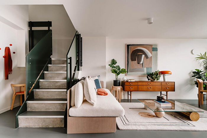 2 Bedroom Flat To Rent In Balfron Tower, St Leonards Road, London, E14