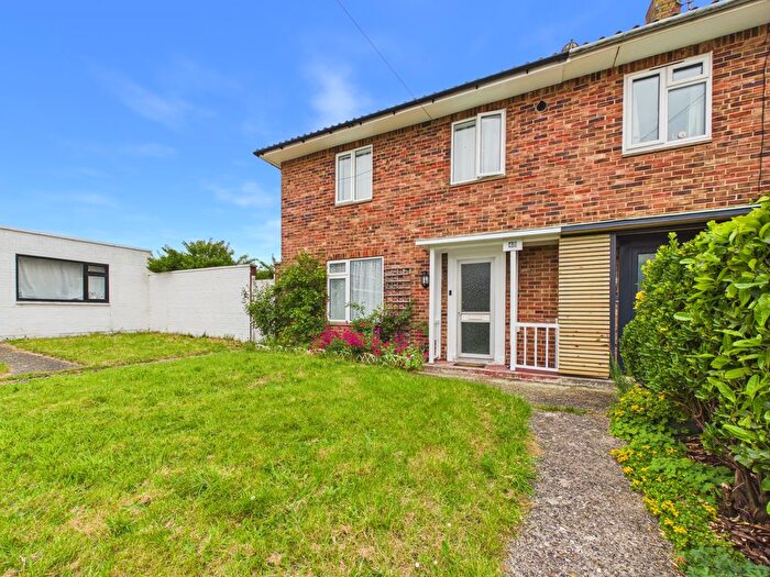 3 Bedroom End Of Terrace House To Rent In The Avenue, Worthing, BN12