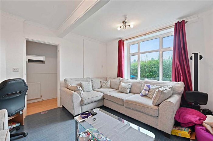 3 Bedroom Terraced House To Rent In St. Helier Avenue, Morden, SM4