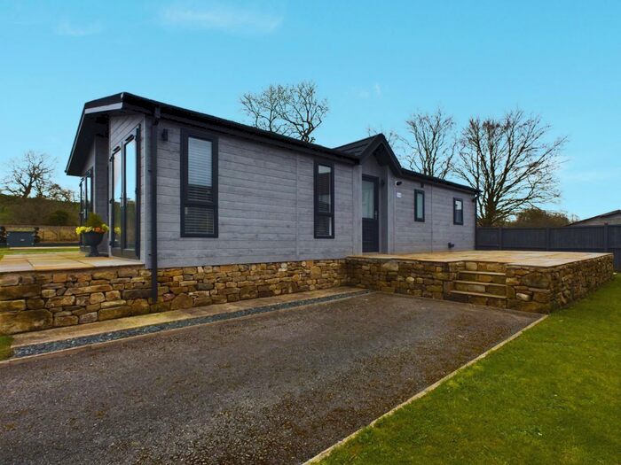 2 Bedroom Lodge For Sale In Lower Bentham, Lancaster, LA2