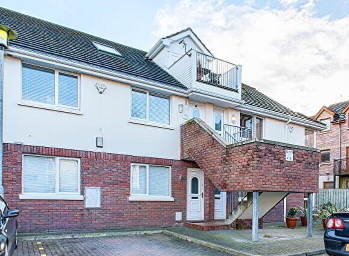 2 Bedroom Penthouse Apartments For Sale In Silverwood Court, Lurgan, BT66