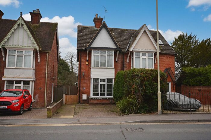 2 Bedroom Semi-Detached House For Sale In Faversham Road, Kennington, TN24