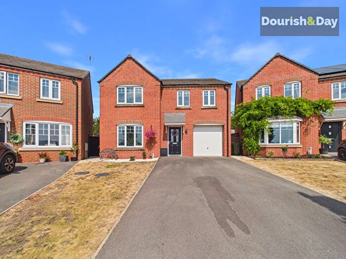 4 Bedroom Detached House For Sale In Elizabeth Gardens, Hixon, ST18