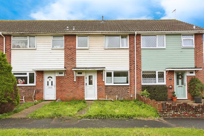 3 Bedroom Terraced House For Sale In Keast Walk, Gosport, PO13