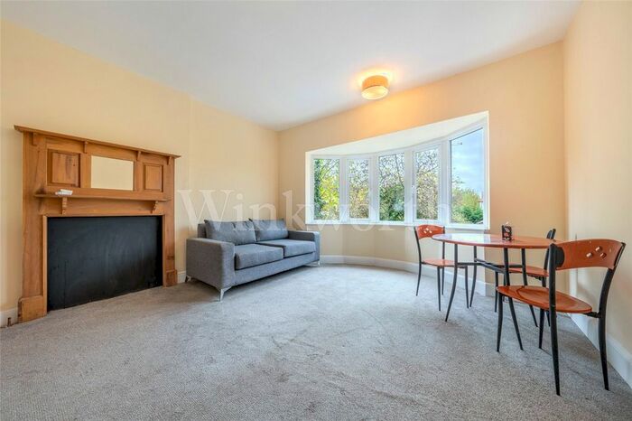 1 Bedroom Flat To Rent In Woodstock Road, London, NW11