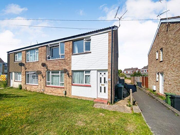 2 Bedroom Maisonette For Sale In Sherborne Way, Hedge End, SO30