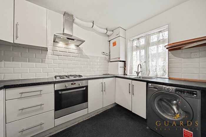 5 Bedroom Semi Detached House To Rent In North Road, West Drayton, UB7