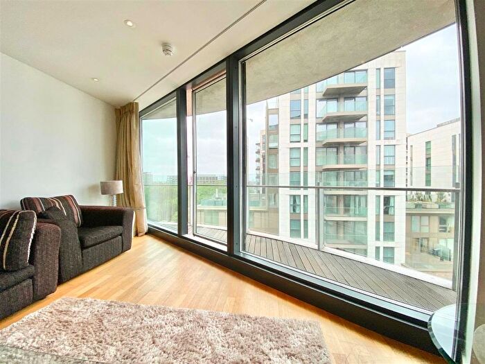 2 Bedroom Flat To Rent In Marshall Building, Hermitage Street, Paddington, W2