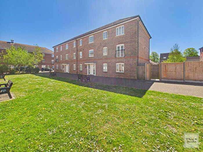 2 Bedroom Flat For Sale In The Boulevard, Tangmere, PO20