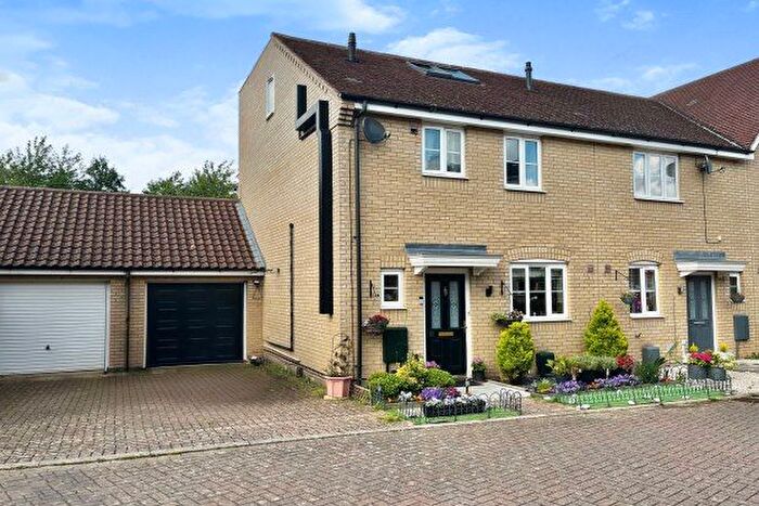 4 Bedroom Property To Rent In Skylark Close, Bury St. Edmunds, IP32